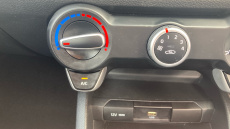 Kia Stonic 1.0T GDi 99 2 5dr Petrol Estate